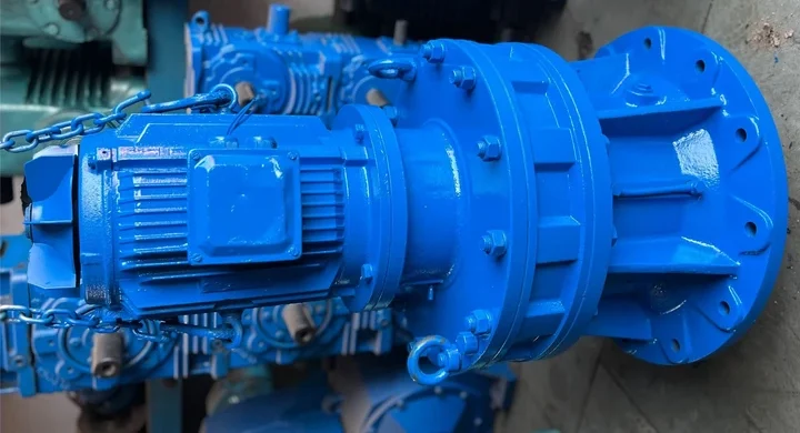 FHP Vertical Gear Motors